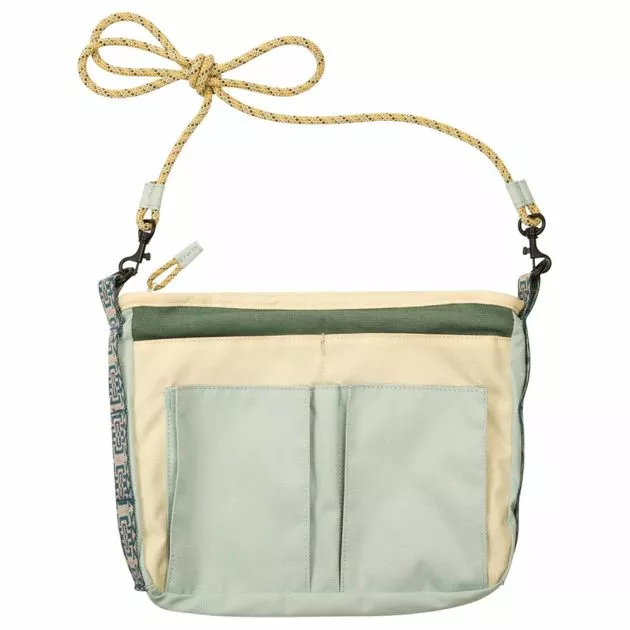 KAVU Kachemak Keeper Cross Body Bag - Image 2